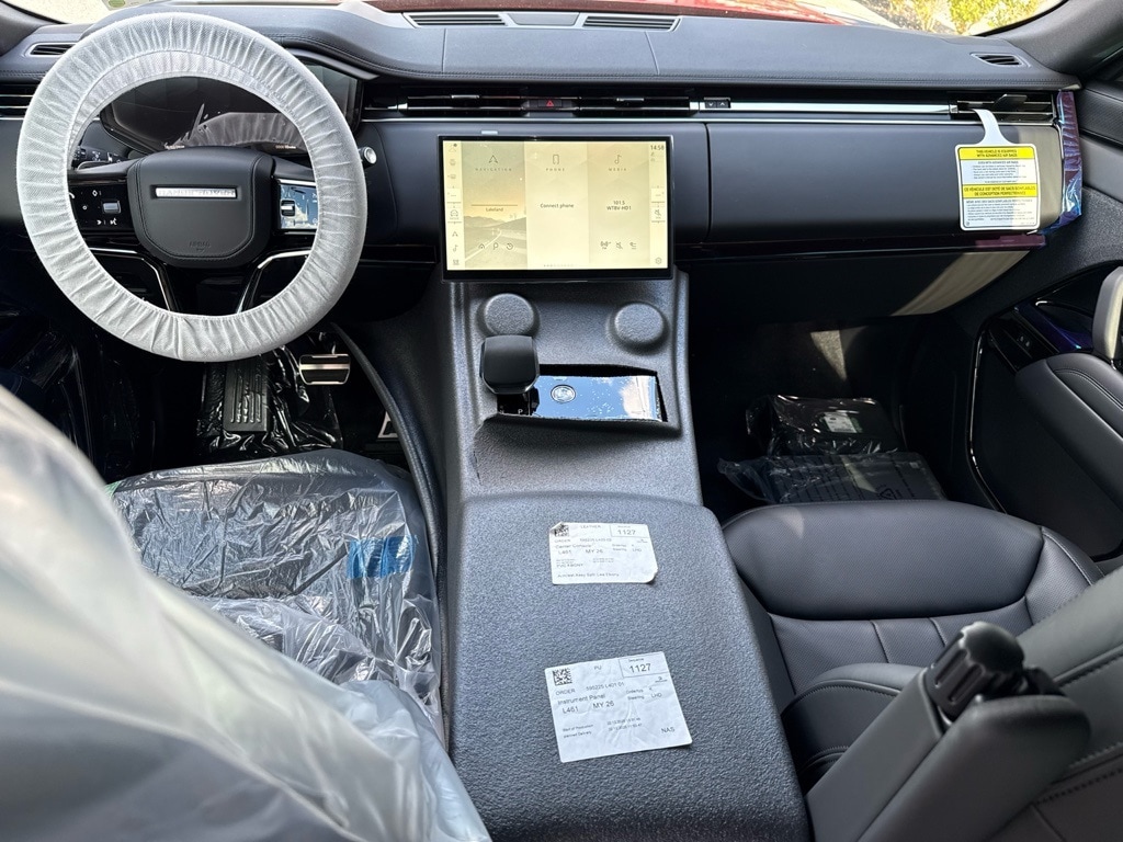 New 2026 Land Rover Range Rover Sport P400 Dynamic SE SUV