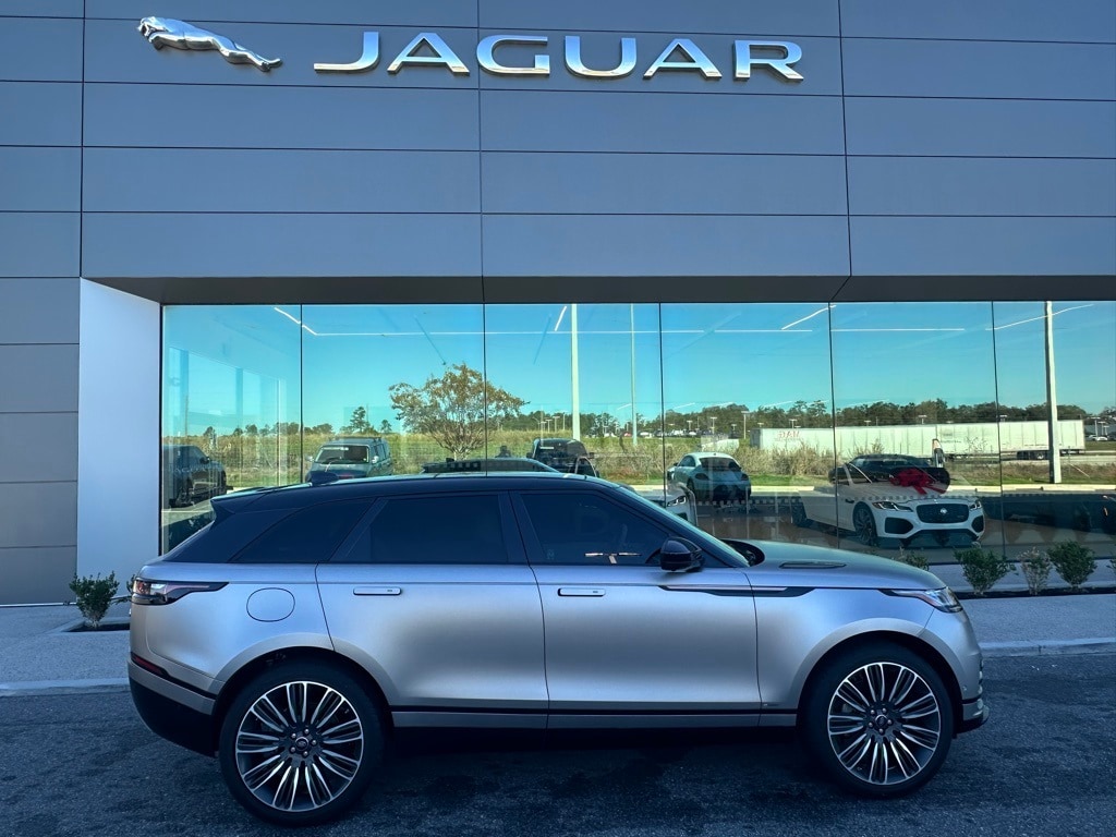 2018 Land Rover Range Rover Velar SUV 