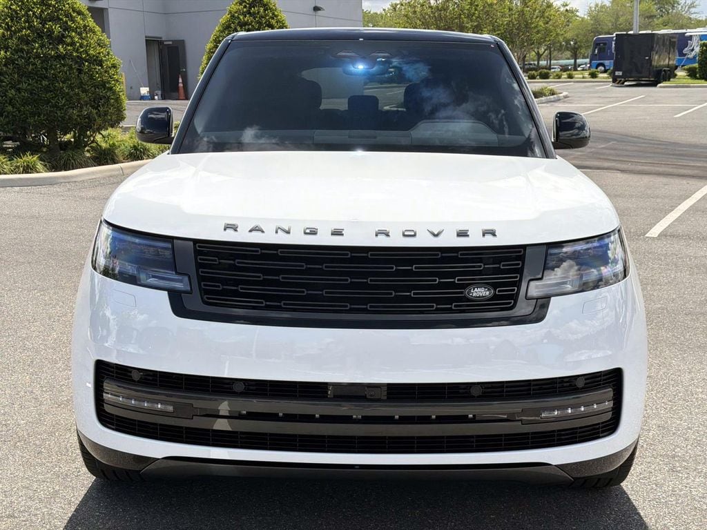 2026 Land Rover Range Rover SE - Photo 8