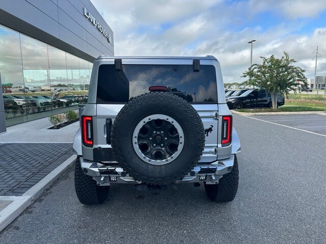 2022 Ford Bronco Wildtrak photo 3