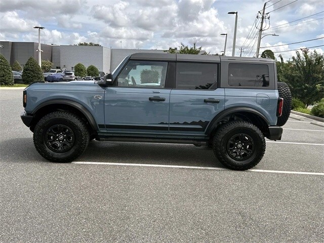 2022 Ford Bronco Wildtrak photo 2