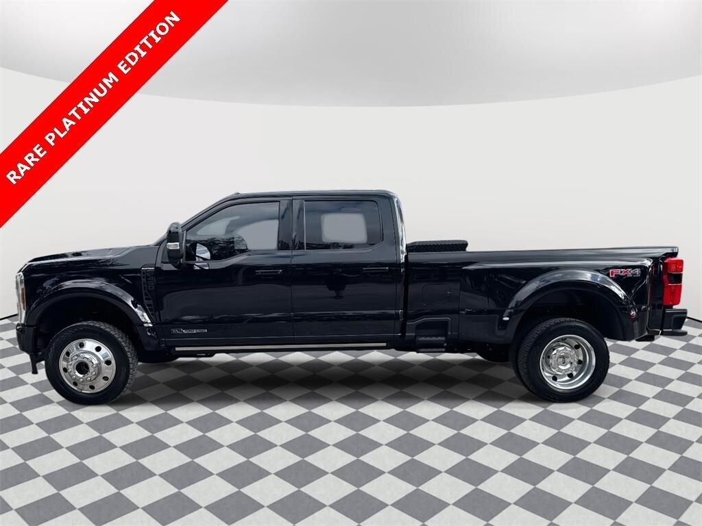 Used 2025 Ford F-450SD Platinum Truck