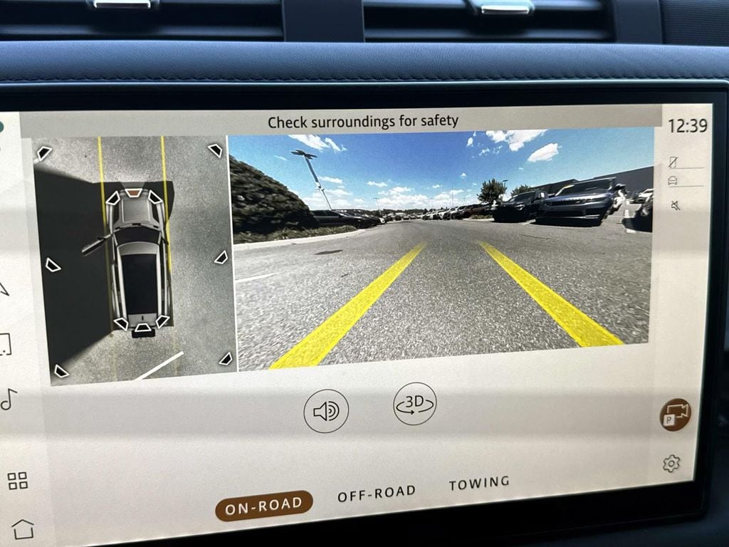 2025 Land Rover Defender X-Dynamic SE - Photo 23