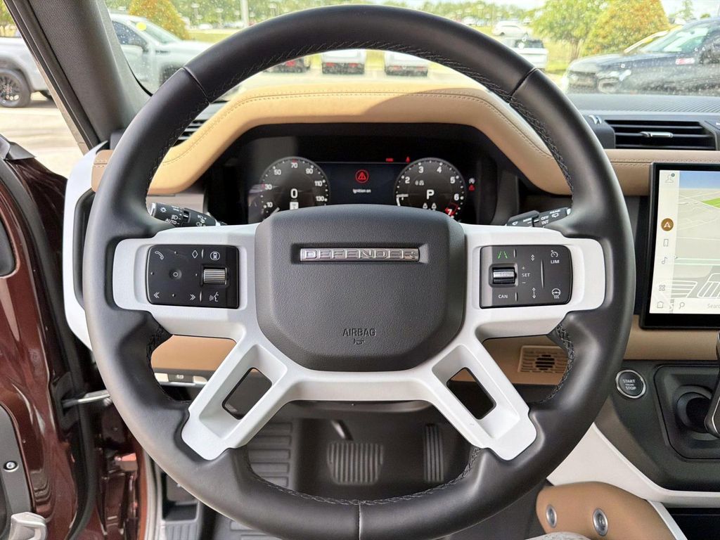 2025 Land Rover Defender X-Dynamic SE - Photo 28