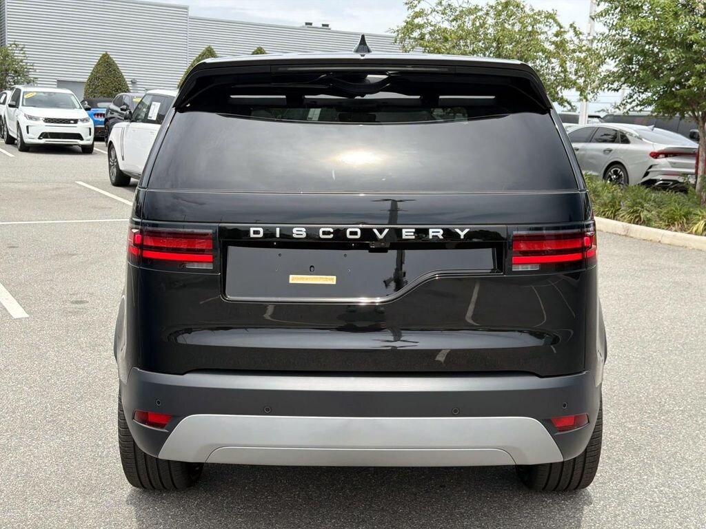 New 2026 Land Rover Discovery S SUV