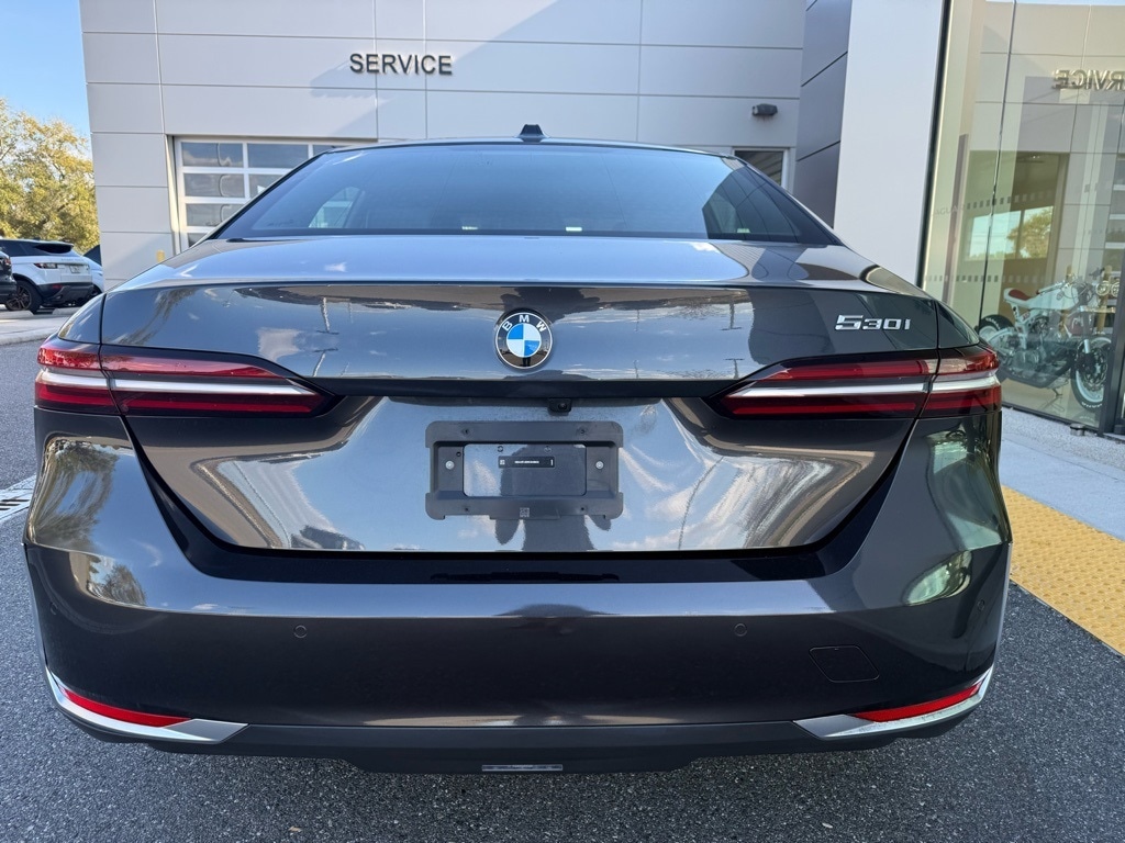 Used 2024 BMW 5 Series 530i Sedan