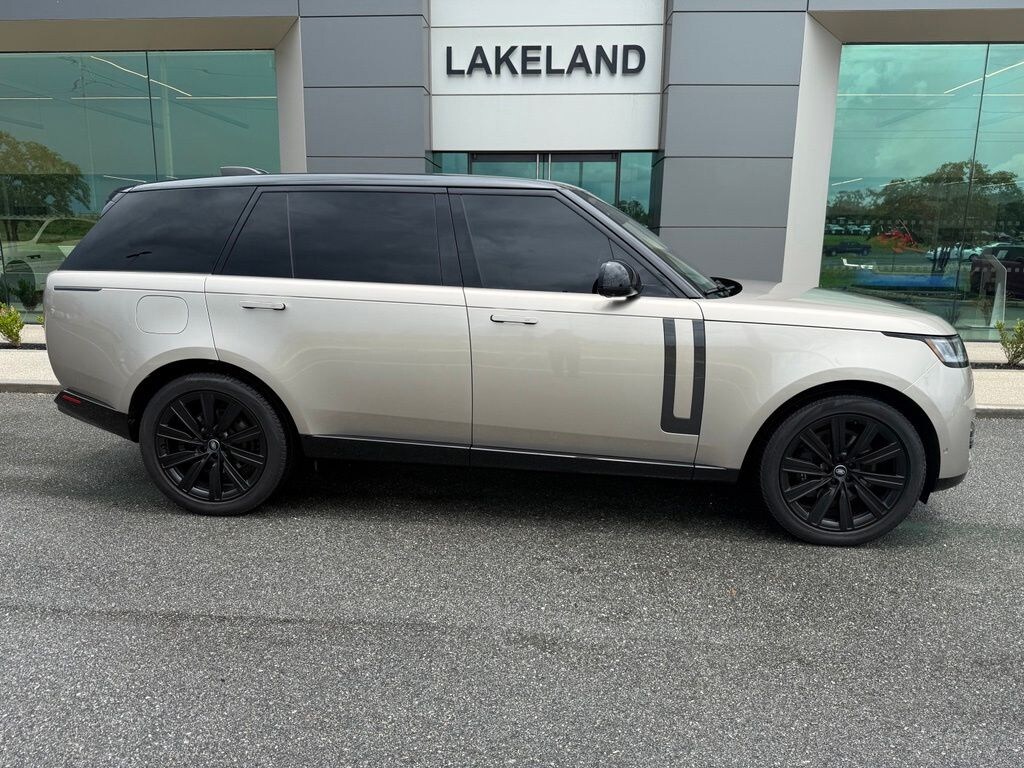 Used 2023 Land Rover Range Rover SE SUV
