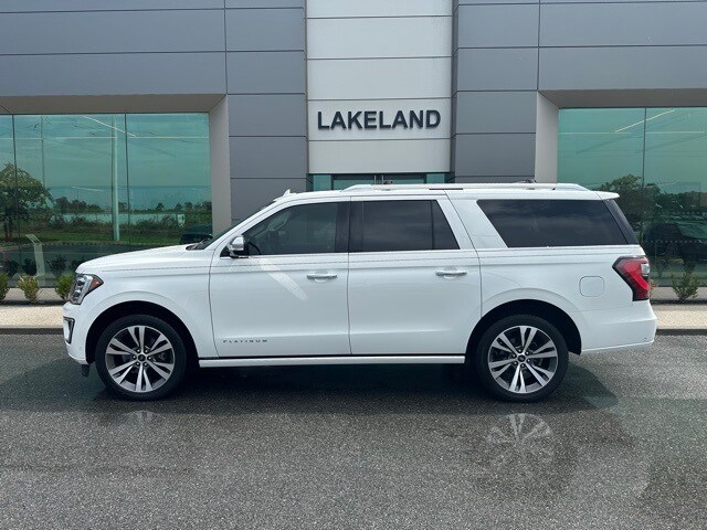 2021 Ford Expedition MAX Platinum photo 4