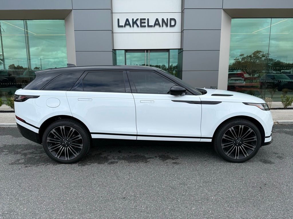 Used 2026 Land Rover Range Rover Velar Dynamic SE SUV