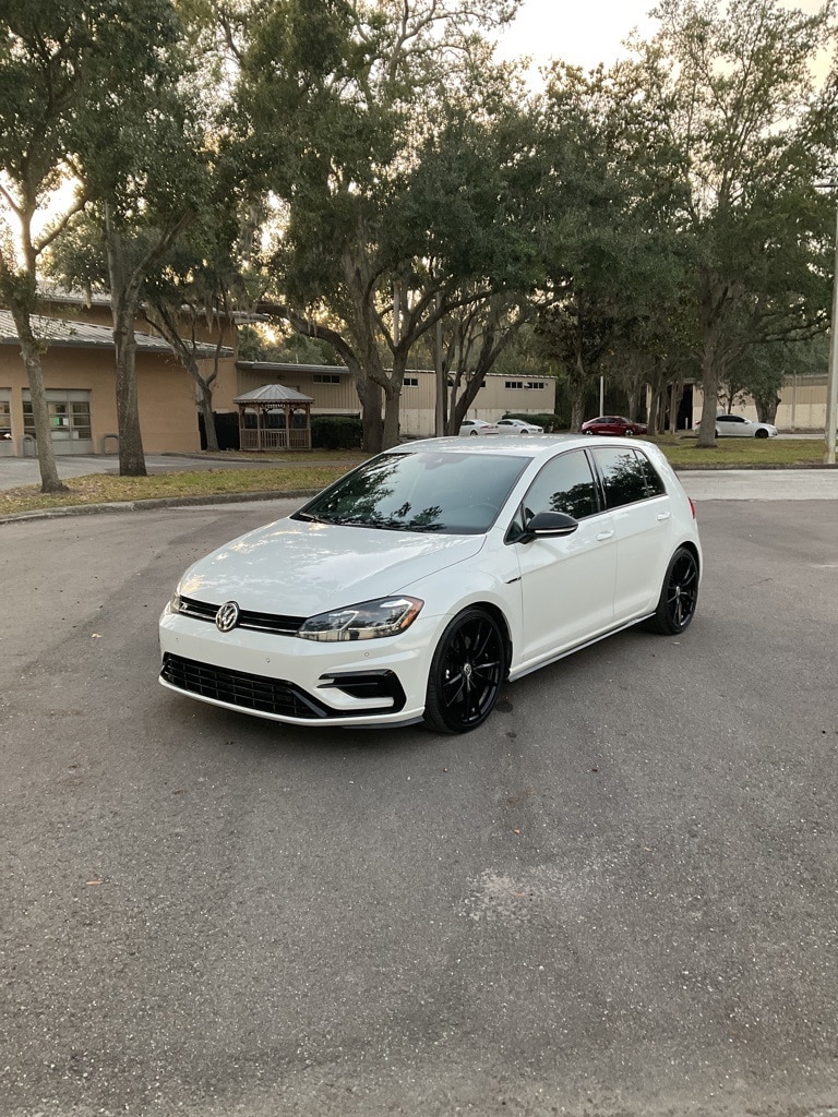 2019 Volkswagen Golf R R's photo