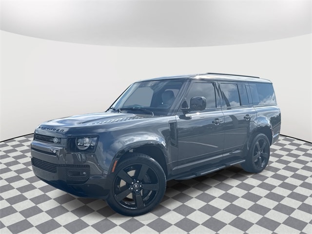 2025 Land Rover Defender X-Dynamic SE
