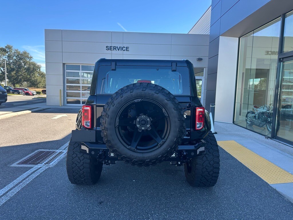 2025 Ford Bronco Base photo 2