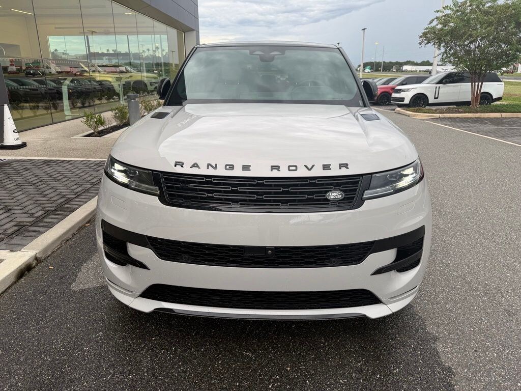 Used 2024 Land Rover Range Rover Sport Dynamic SE SUV