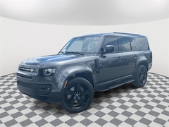 2025 Land Rover Defender 130 X-Dynamic SE SUV