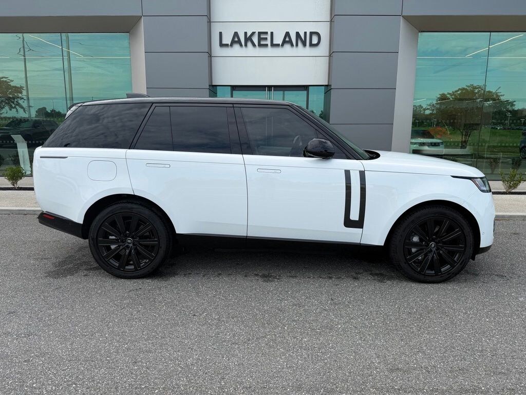 Used 2025 Land Rover Range Rover Plug-In Hybrid SE SUV