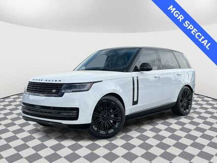 2025 Land Rover Range Rover SE SUV