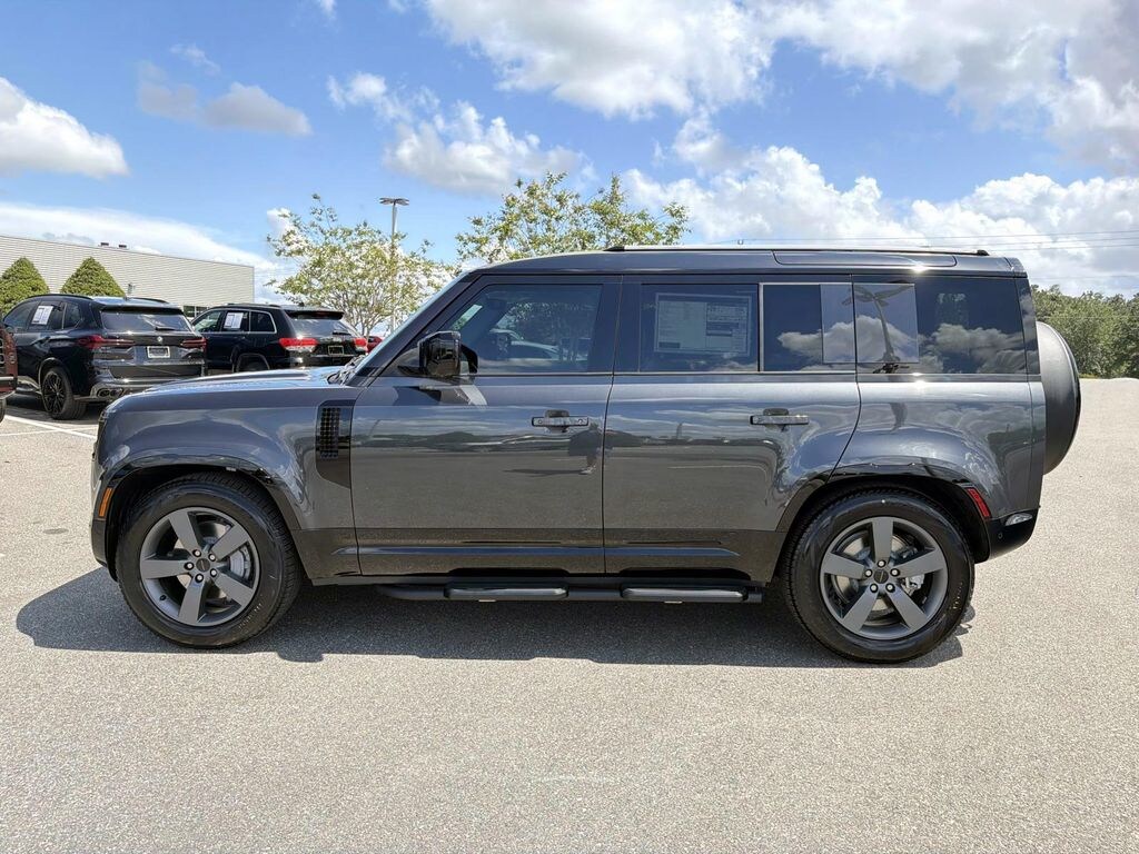 New 2026 Land Rover Defender 110 X-Dynamic SE SUV