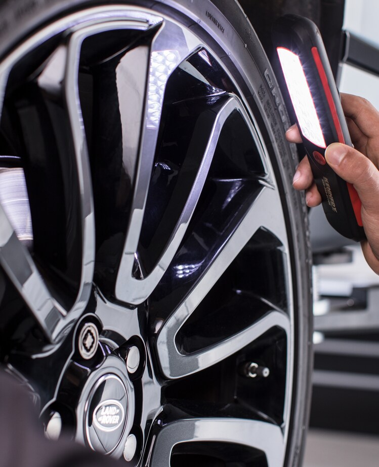 New Land Rover & Used Car Dealer in MI Land Rover Lakeside