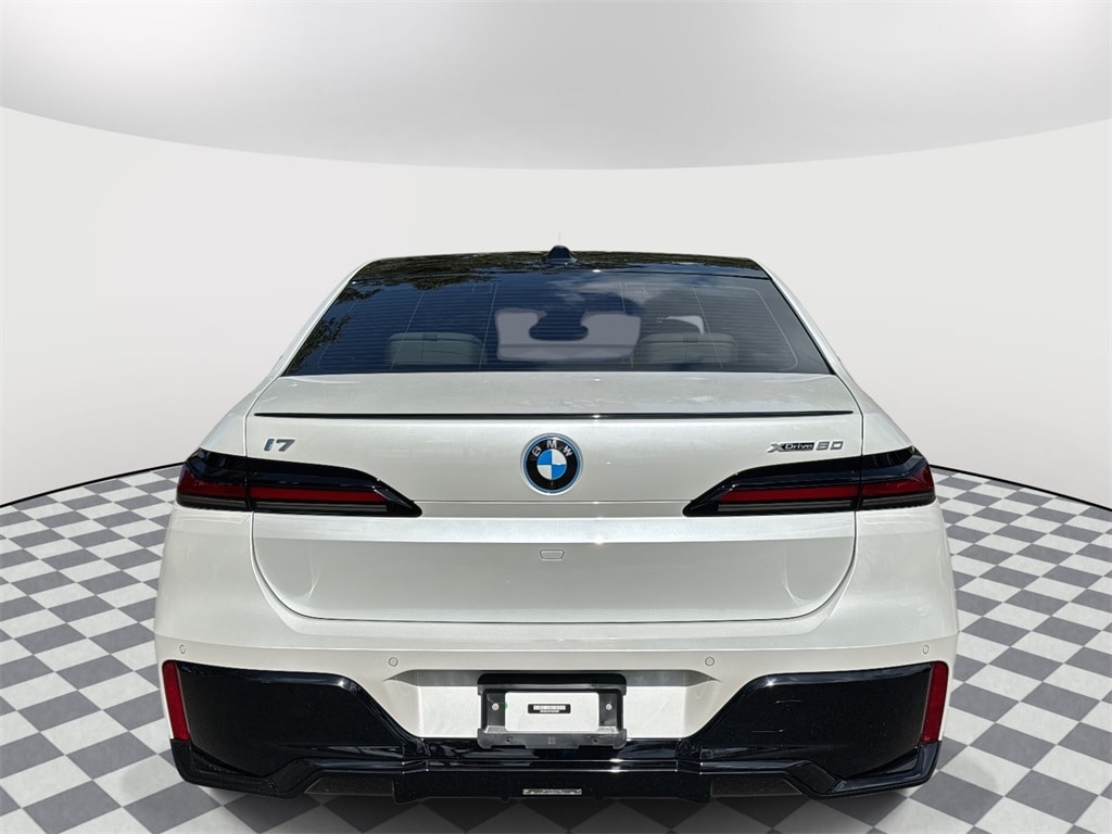 Used 2023 BMW i7 xDrive60 Sedan