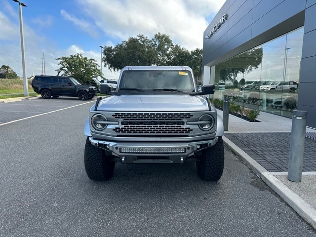 2022 Ford Bronco Wildtrak photo 2