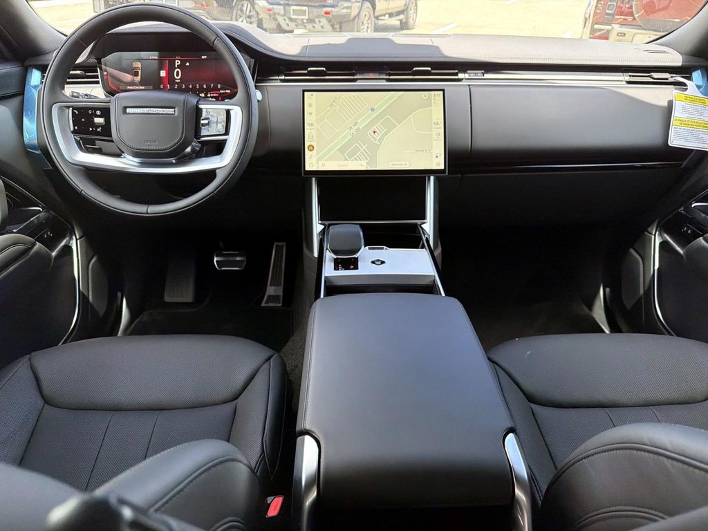 2026 Land Rover Range Rover SE - Photo 14