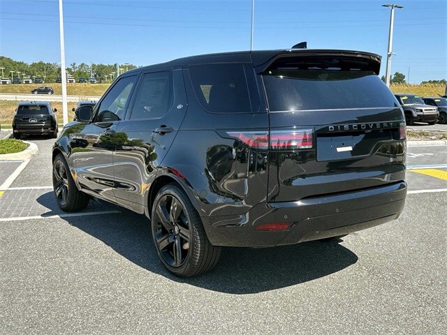 2025 Land Rover Discovery SE photo 4