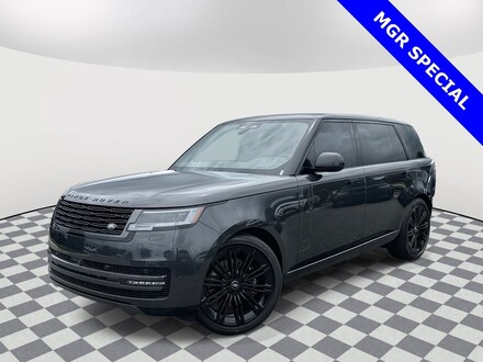 2025 Land Rover Range Rover SE SUV