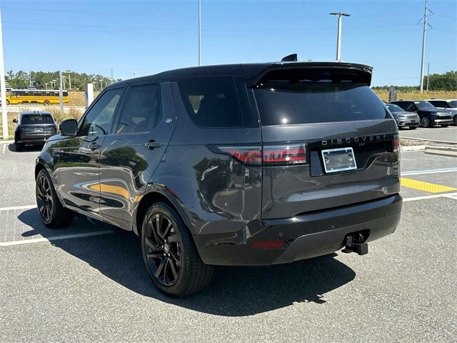2025 Land Rover Discovery SE photo 2