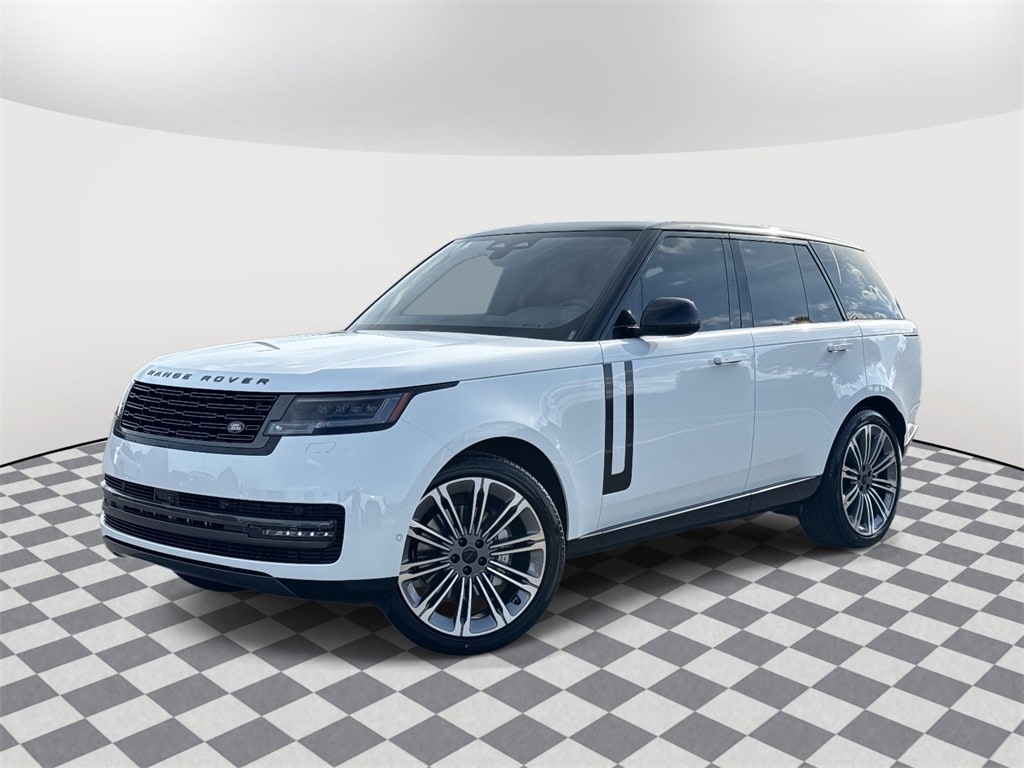2026 Land Rover Range Rover SE's photo