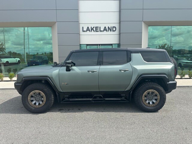 2024 Gmc Hummer EV SUV photo 4