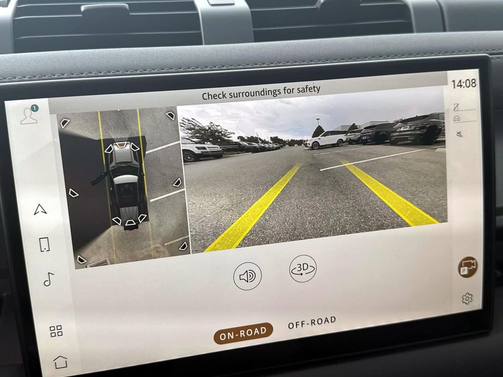 2025 Land Rover Defender V8 - Photo 22