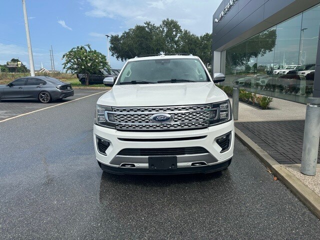 2021 Ford Expedition MAX Platinum photo 2
