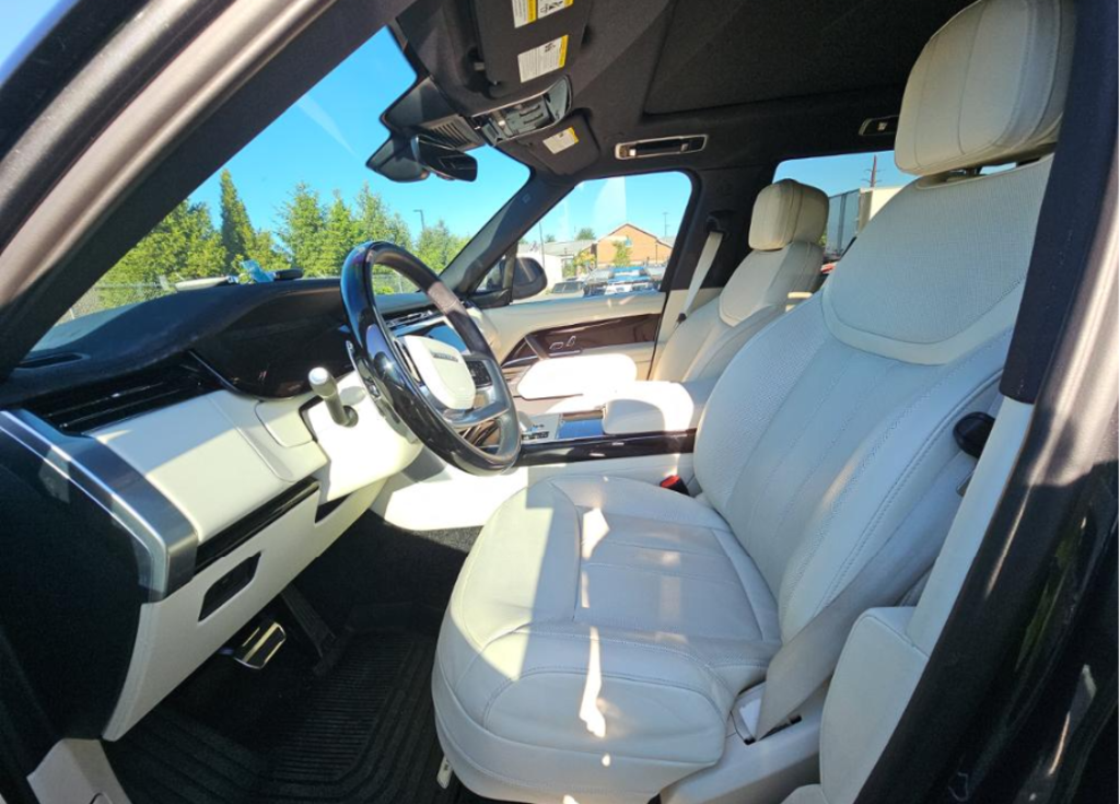 Used 2024 Land Rover Range Rover SE SUV