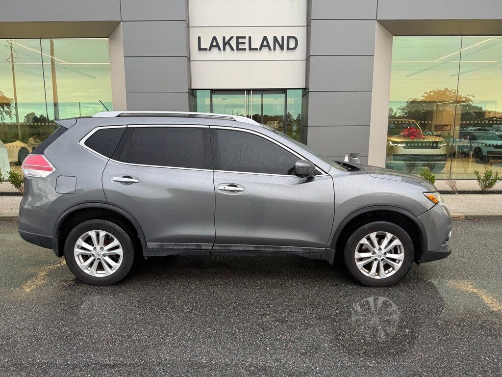 Used 2016 Nissan Rogue SV SUV