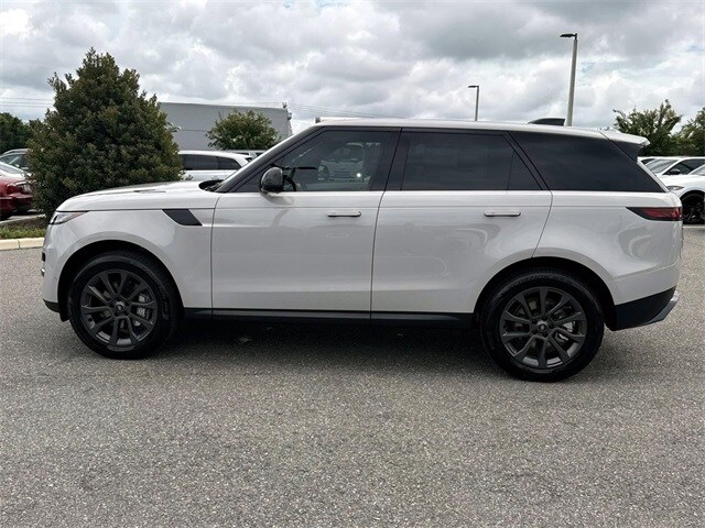 2025 Land Rover Range Rover Sport SE photo 2