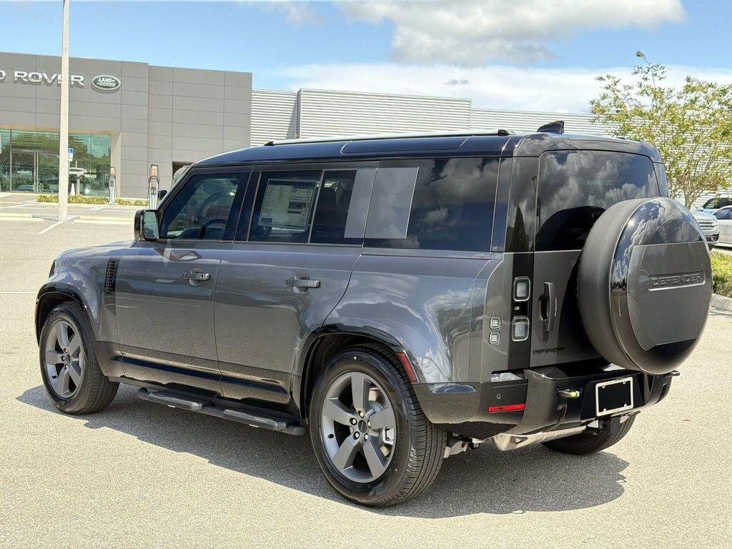 New 2026 Land Rover Defender 110 X-Dynamic SE SUV