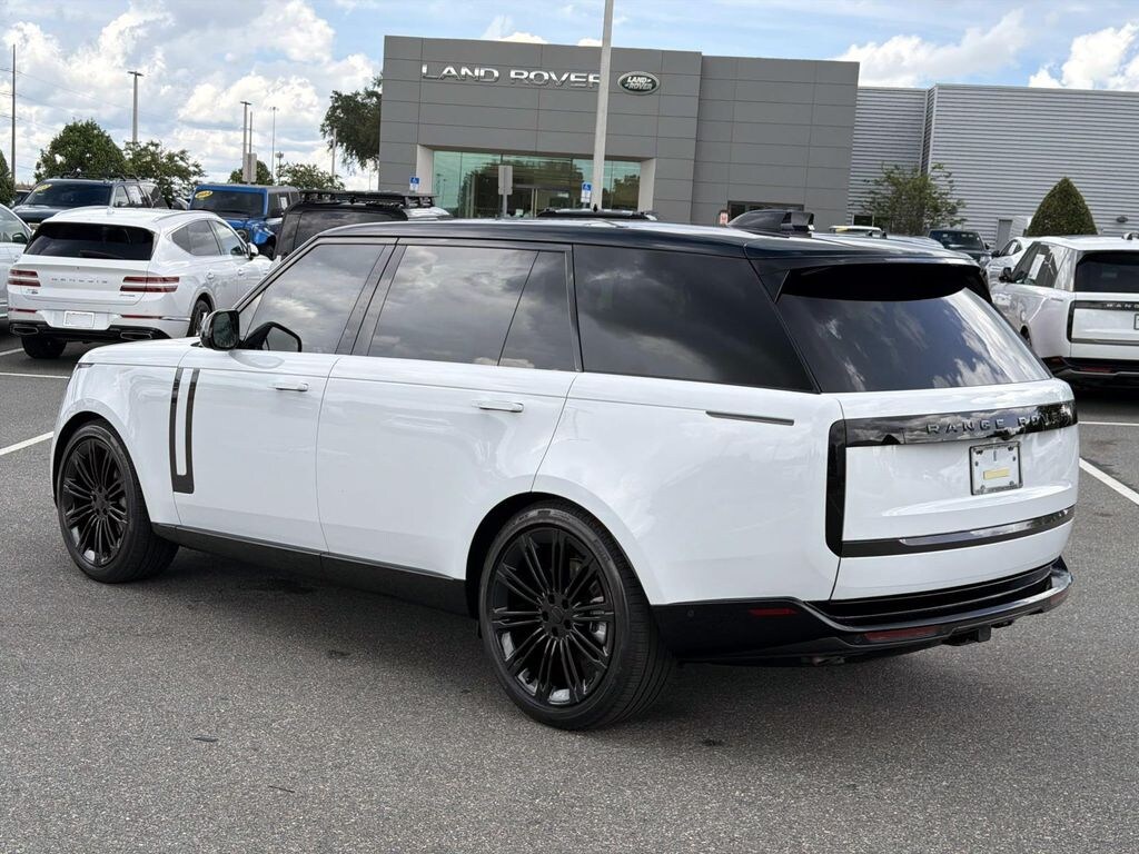 New 2026 Land Rover Range Rover P530 SE 7 Seat SUV