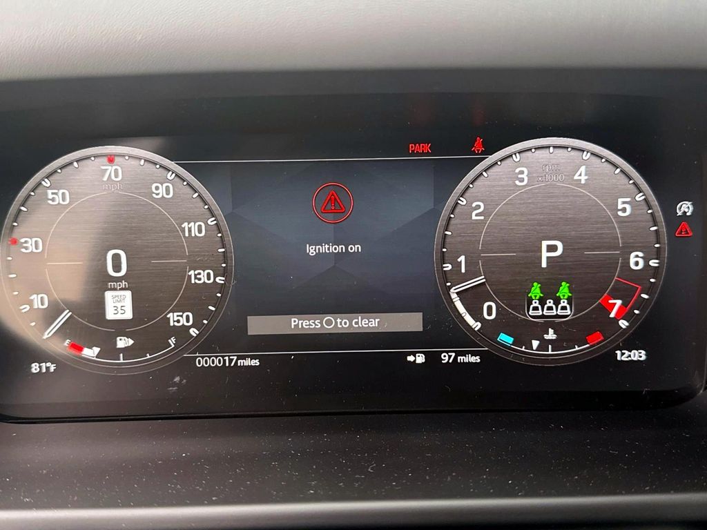 2025 Land Rover Defender X-Dynamic SE - Photo 30