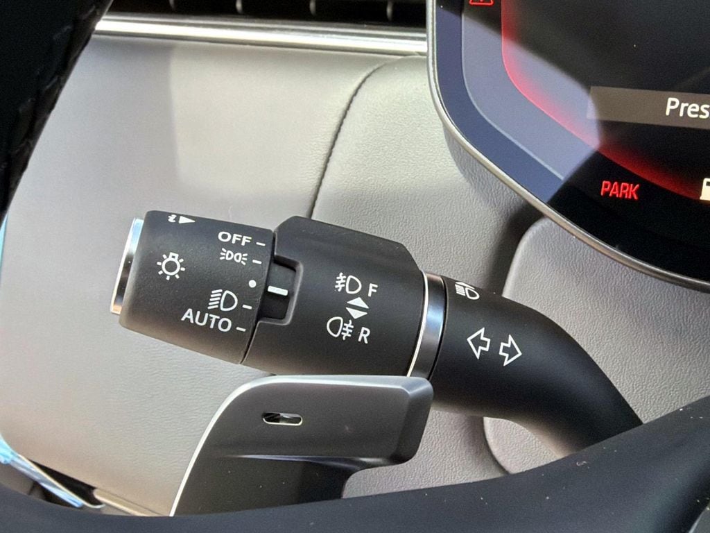 2026 Land Rover Range Rover SE - Photo 32