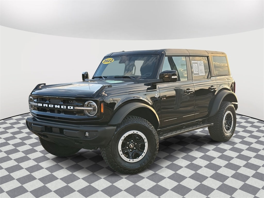 2023 Ford Bronco 4-Door Outer Banks's photo