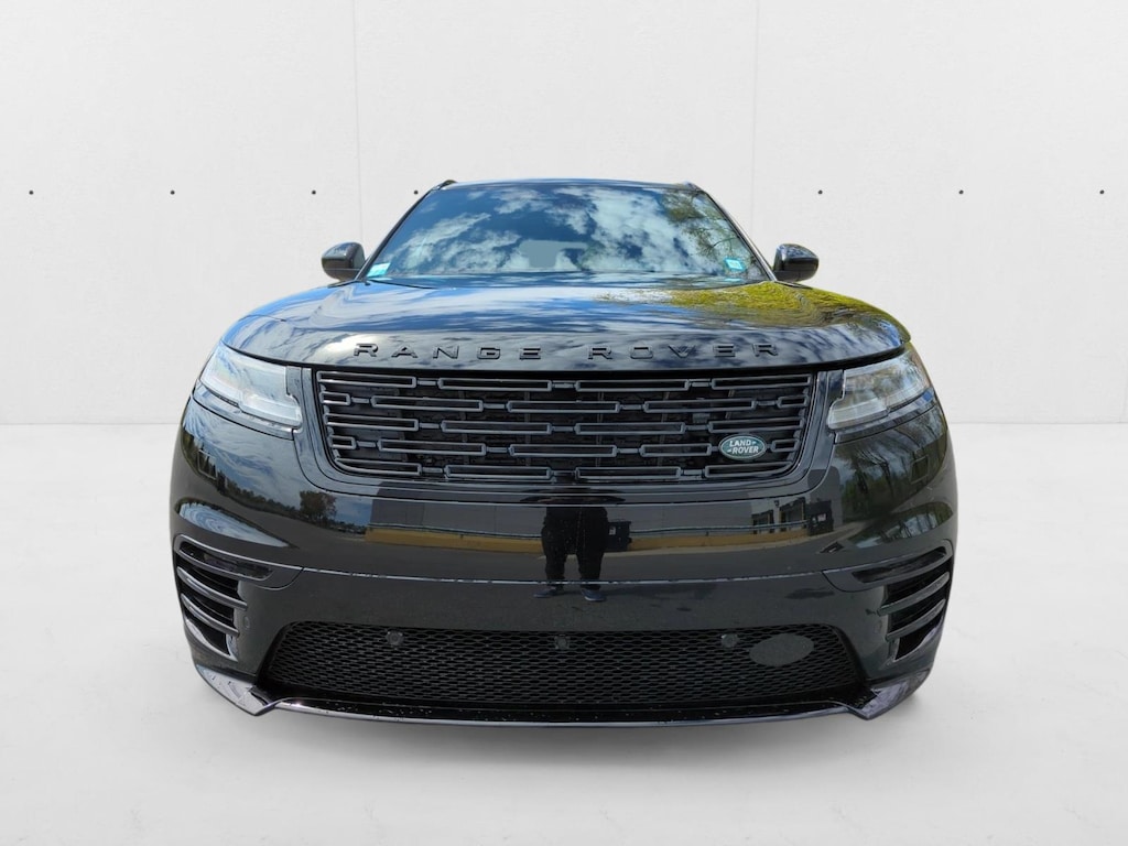 Used 2025 Land Rover Range Rover Velar Dynamic SE Sport Utility