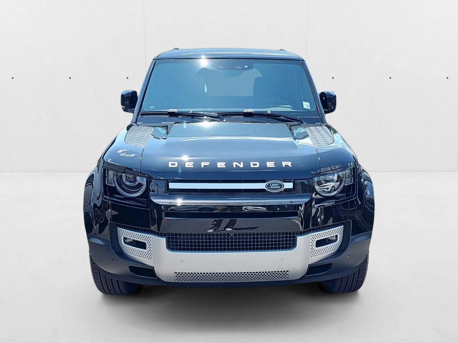 2025 Land Rover Defender 110 S photo 2