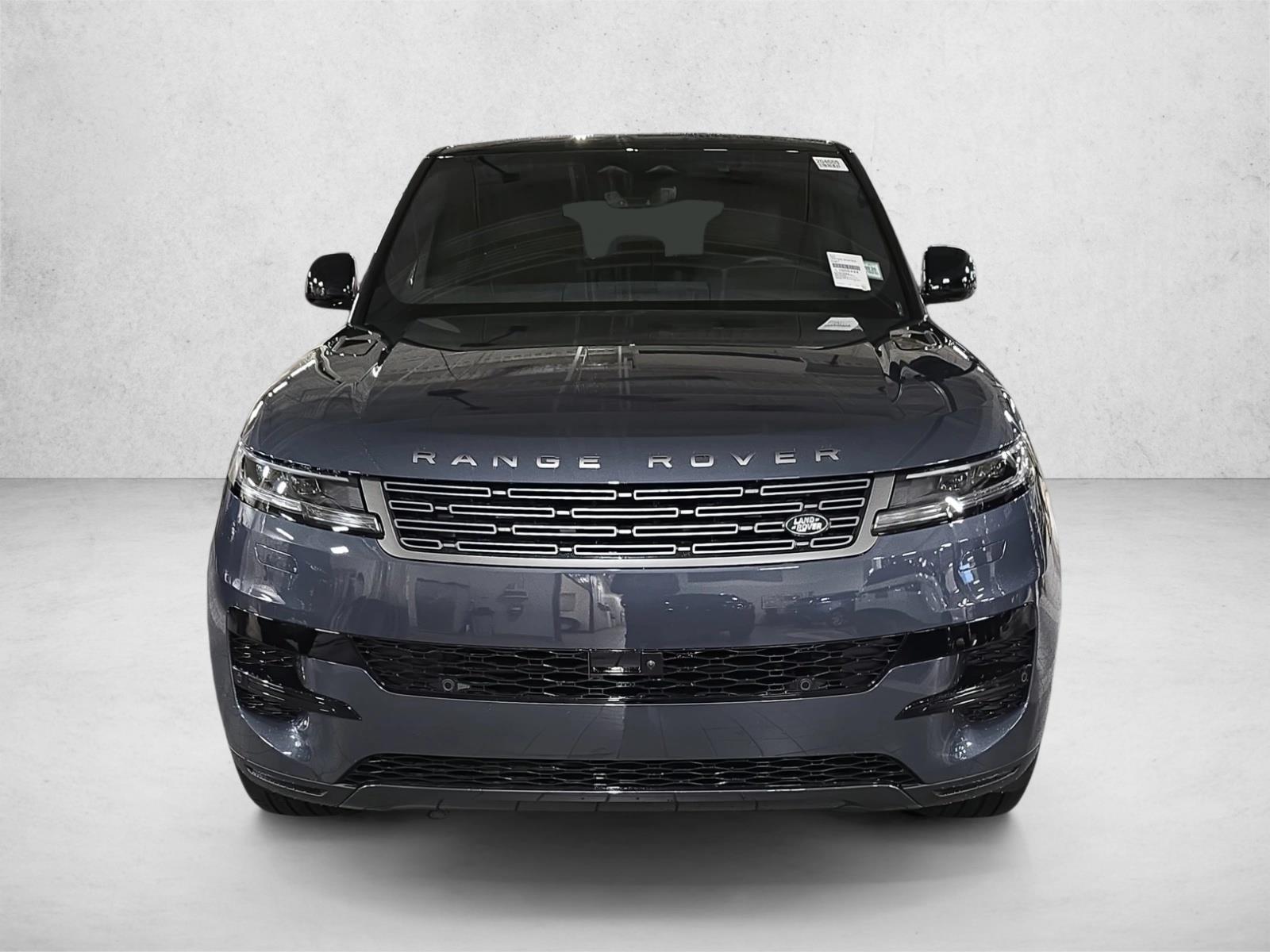 2025 Land Rover Range Rover Sport SE photo 2