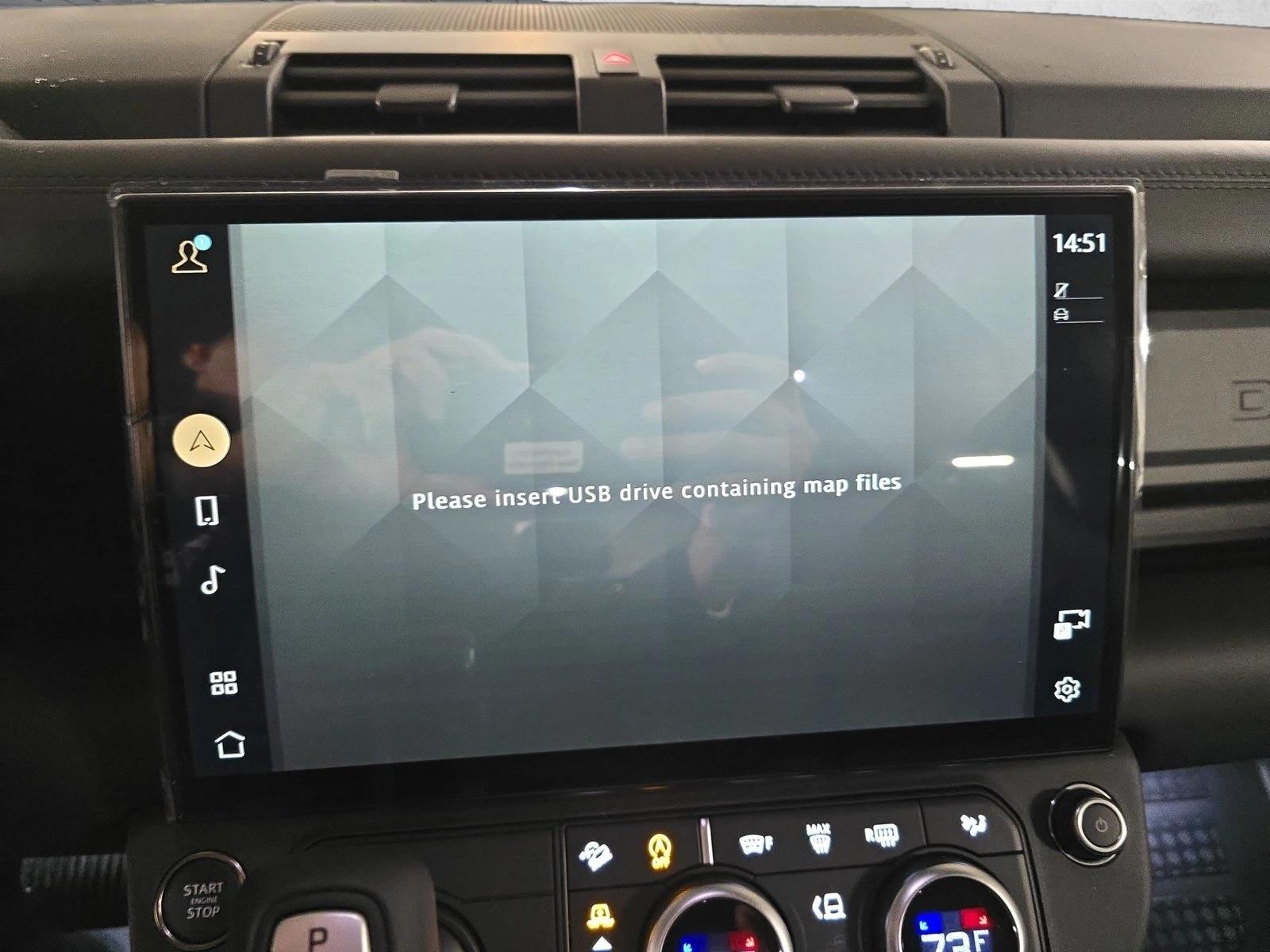 2026 Land Rover Defender X-Dynamic SE - Photo 22