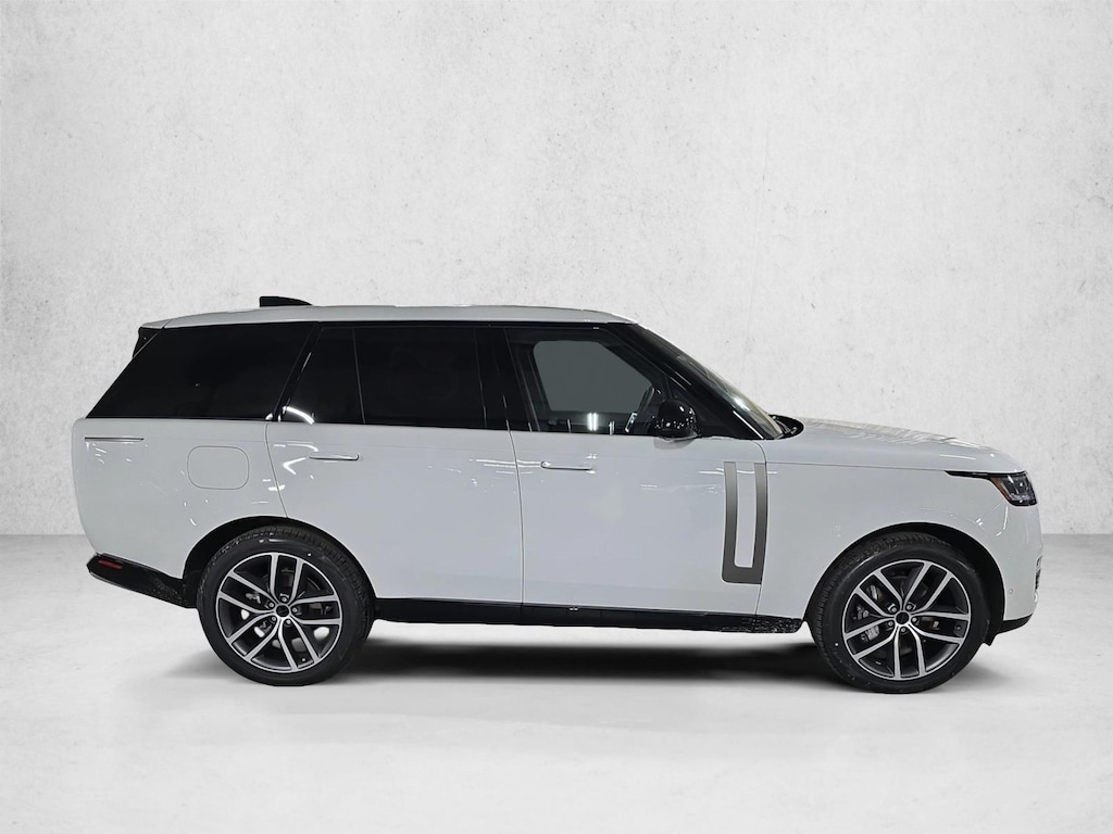 New 2026 Land Rover Range Rover SE Sport Utility