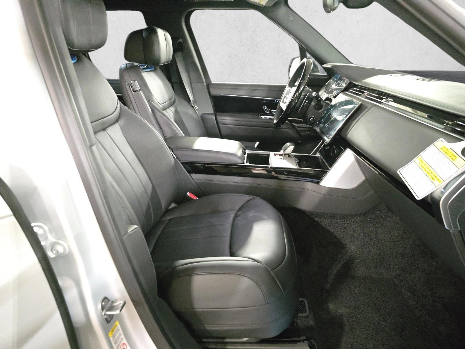 2026 Land Rover Range Rover Autobiography - Photo 10