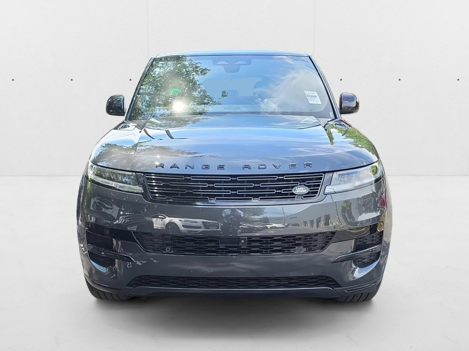 2025 Land Rover Range Rover Sport SE photo 2