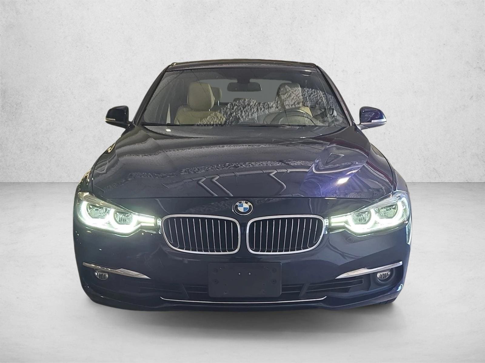 Used 2017 BMW 3 Series 330i with VIN WBA8D9G31HNU63370 for sale in New Rochelle, NY