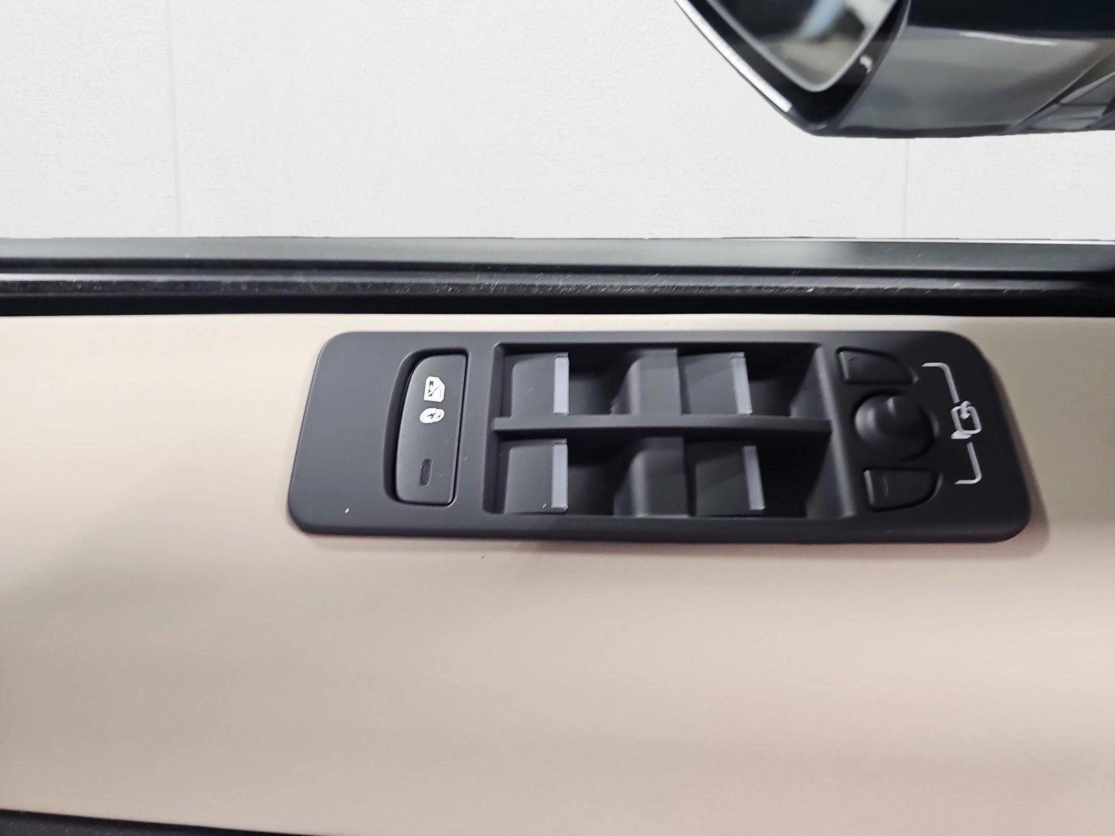 2025 Land Rover Discovery Sport S - Photo 24