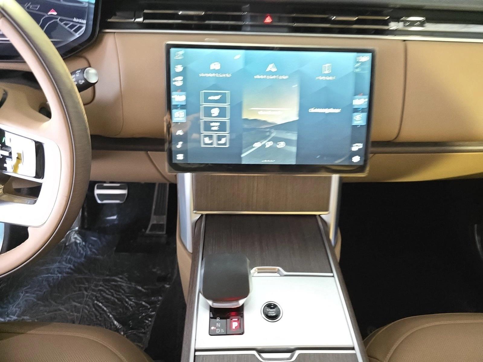 2026 Land Rover Range Rover SE - Photo 22